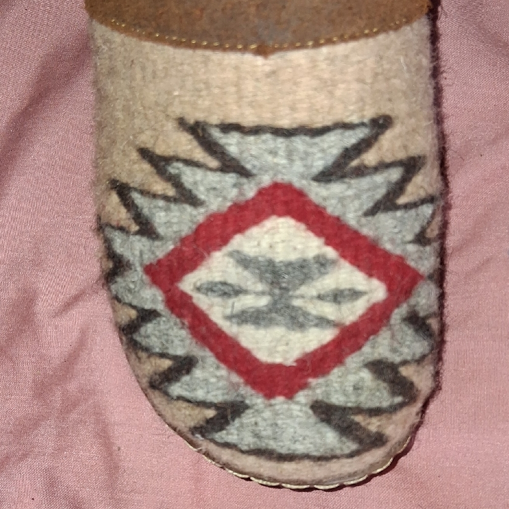 Born Southwestern Clogs 6 - Picture 4 of 5